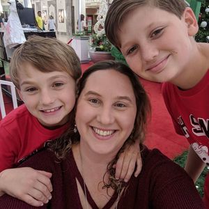 Meet your Posher, April